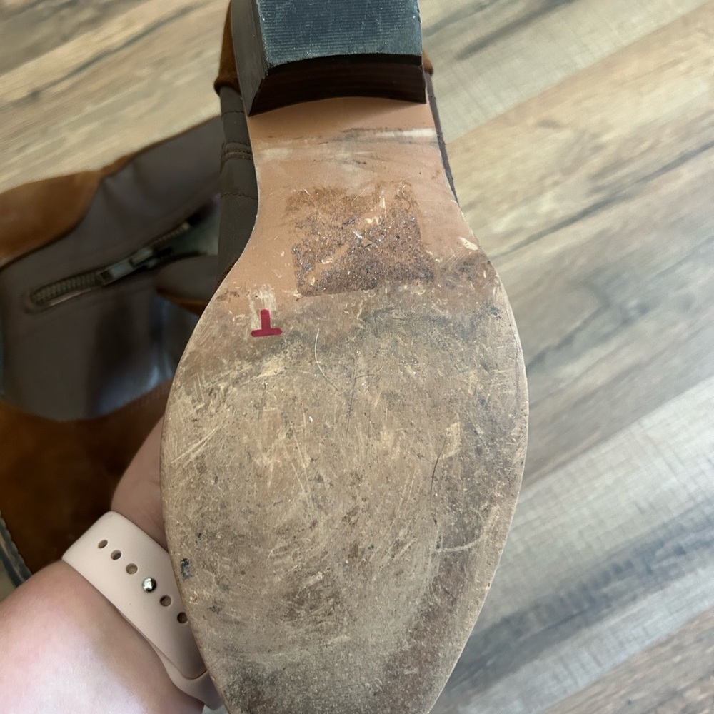American Eagle Outfitters Brown Leather Ankle Booties - Picture 3 of 6